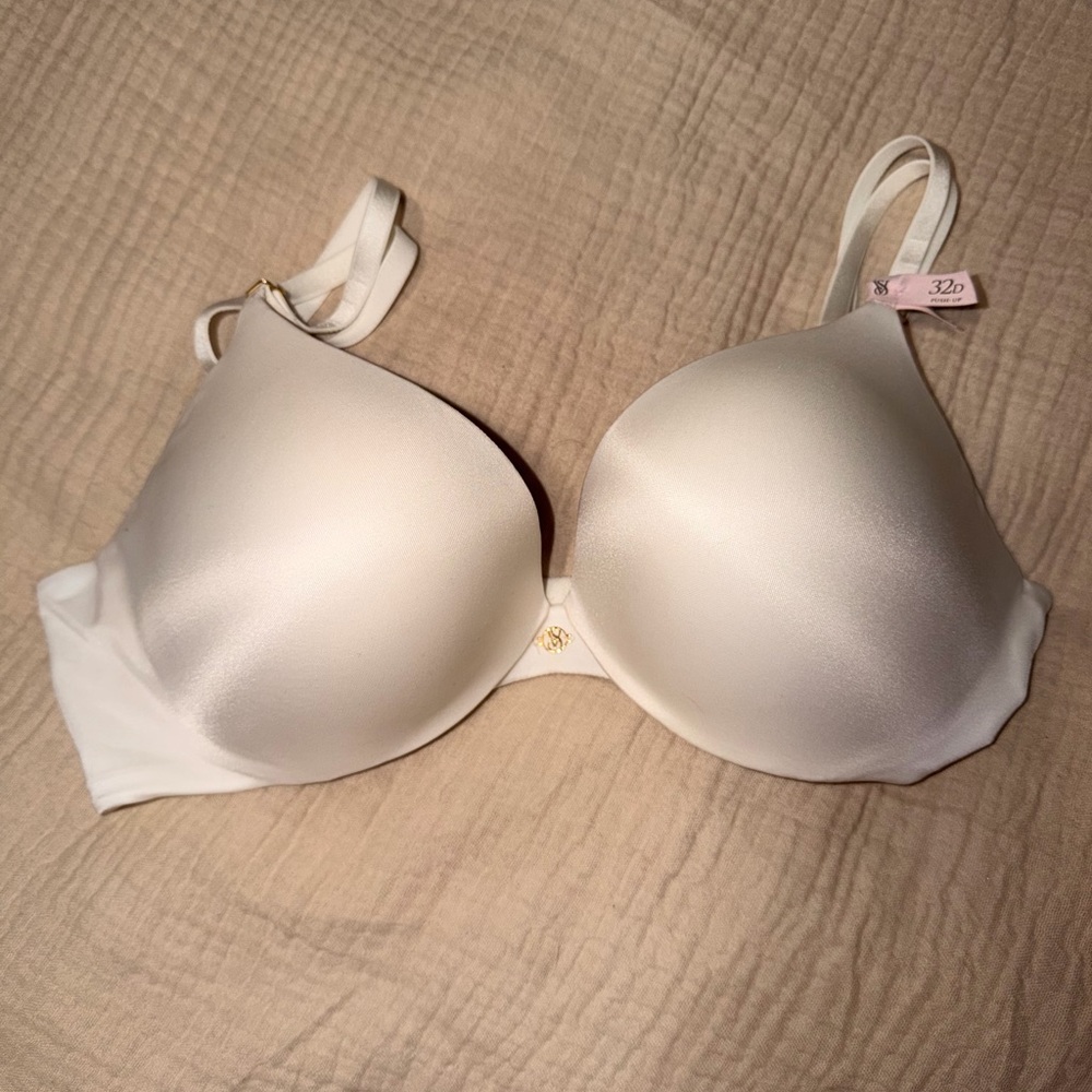 Victoria's Secret Push Up Bra